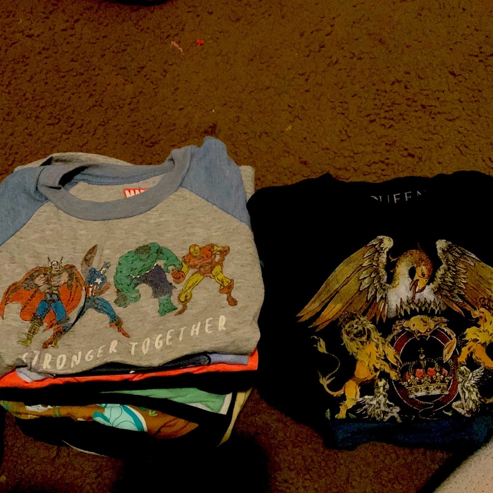 Bundle of T shirts